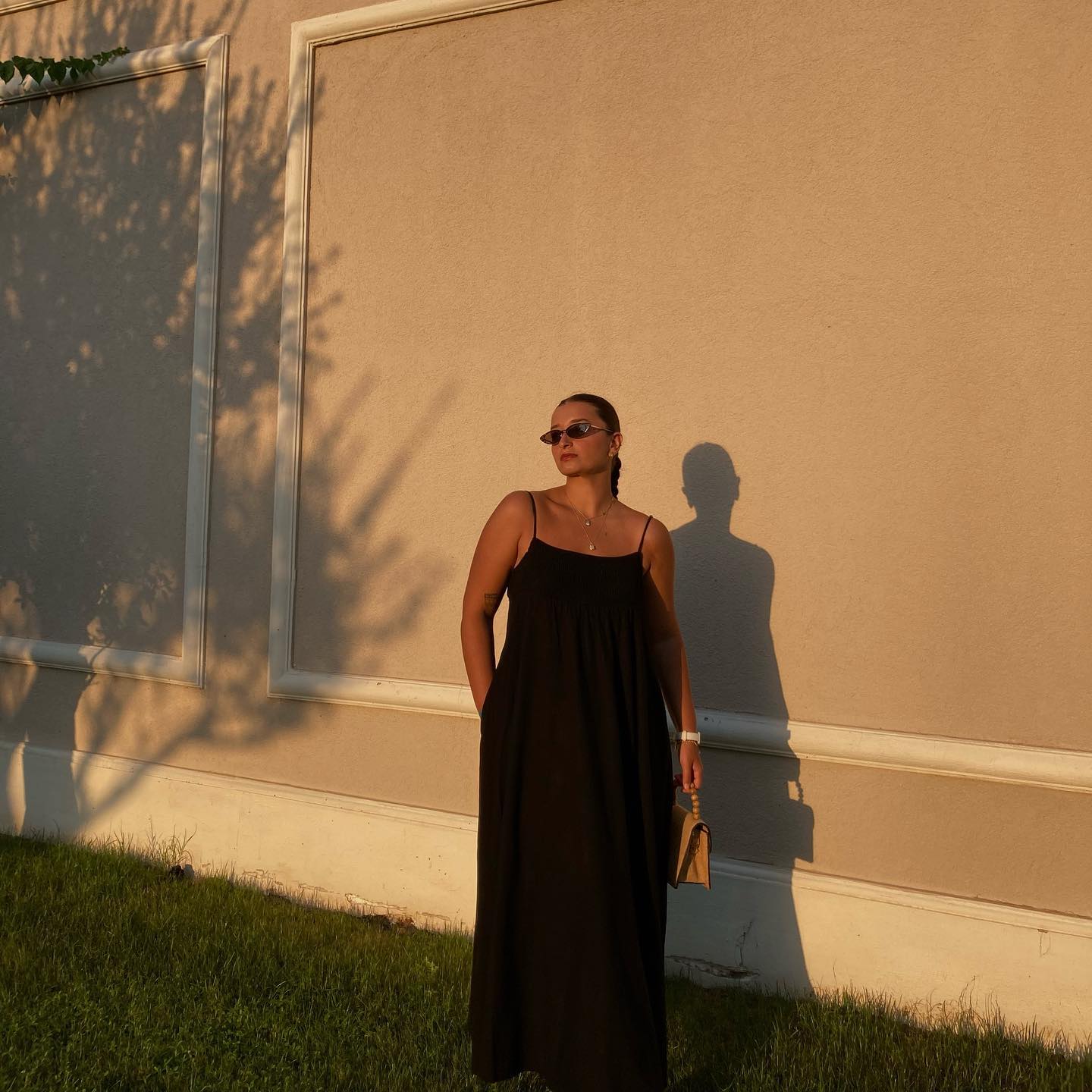 <em>Ana Laura R. </em>